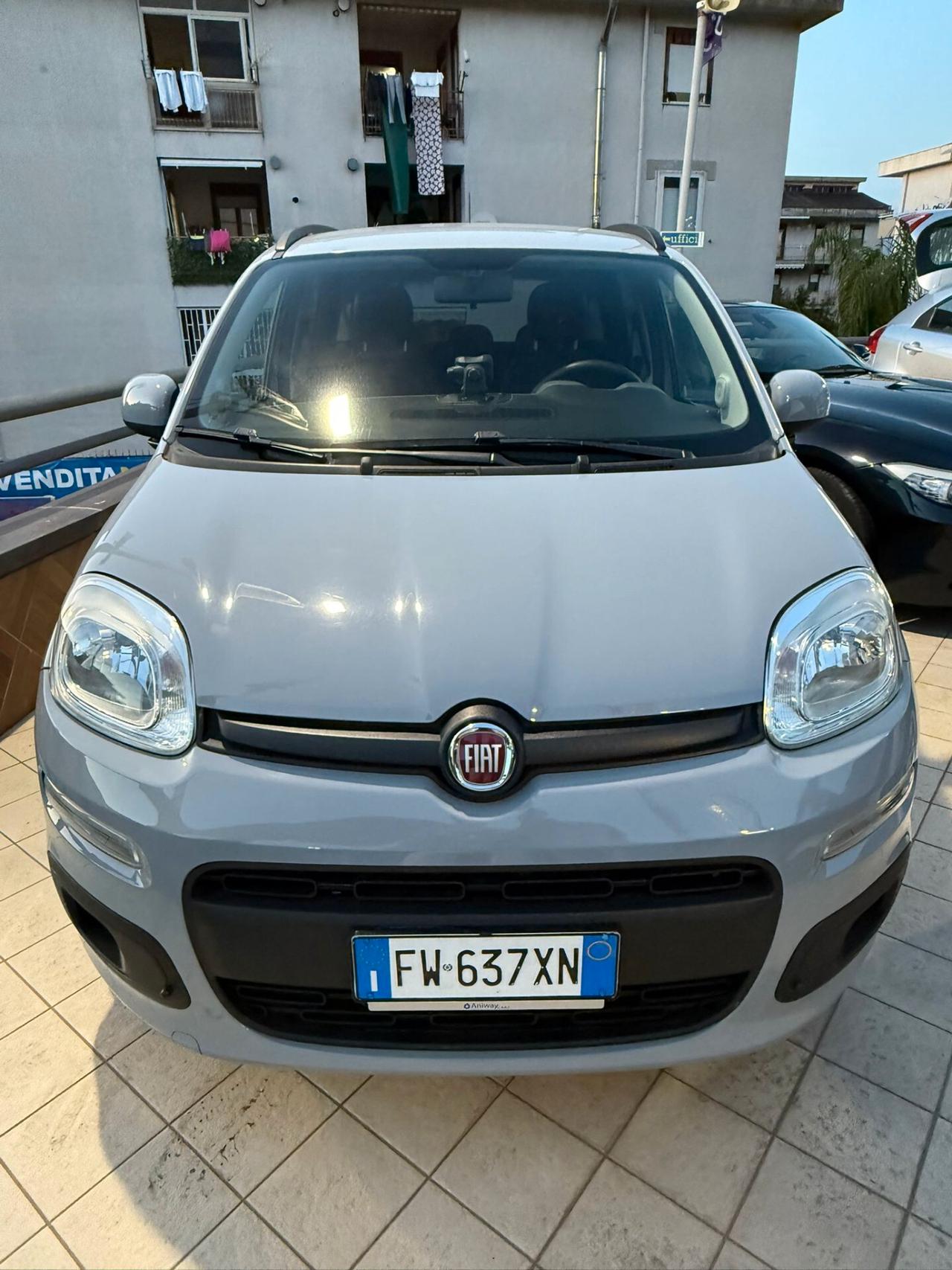 FIAT PANDA 1.2 BENZINA LOUNGE 69 cv