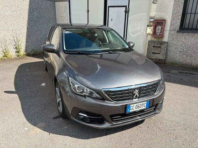 Peugeot 308 BlueHDi 130 S&S Allure