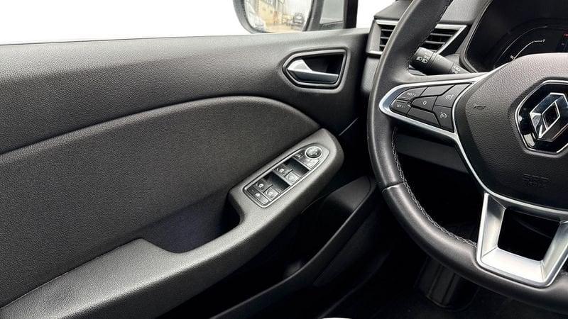 Renault Clio 5 Porte 1.6 E-TECH Hybrid 140cv Intens Auto