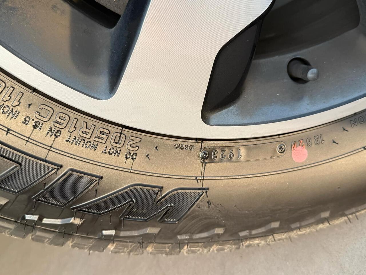 Mitsubishi L200 2.4 DI-D/154CV Club Cab Invite Plus