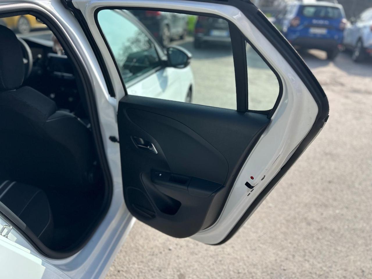 Opel Corsa Edition 1.2 Direct Injection Turb #9783