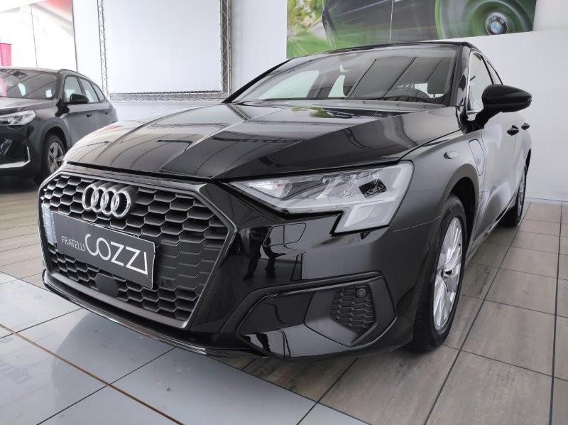 AUDI A3 4ª serie - A3 SPB 40 TFSI e S tronic Business