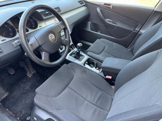 VOLKSWAGEN Passat Variant FUORI TUTTO !!!!!!!!!!!!!TDI Var. Business