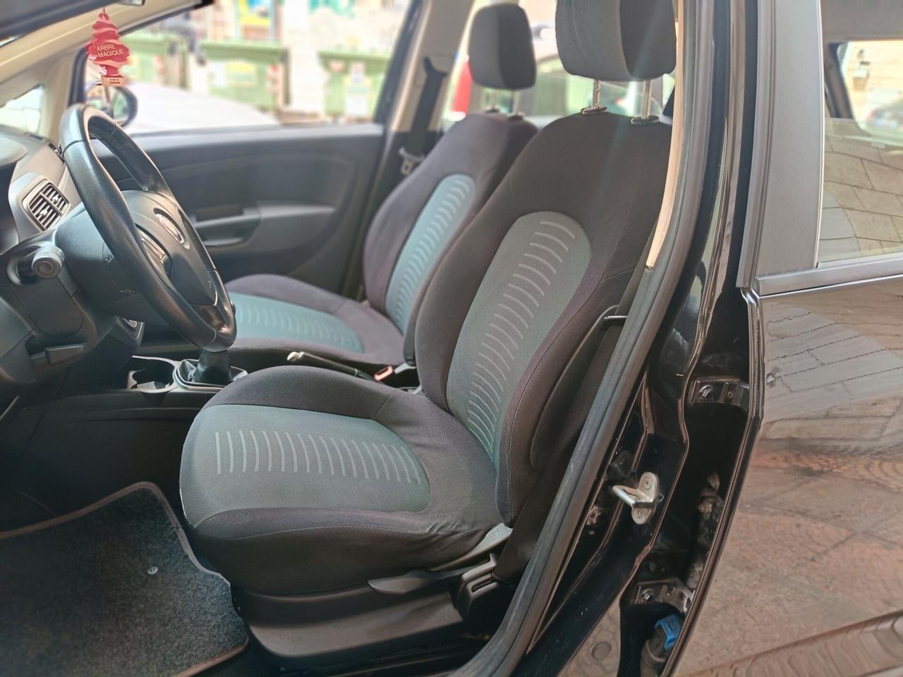 FIAT GRANDE PUNTO 1.2 5PORTE-NEOPATENTATI -Euro 4350