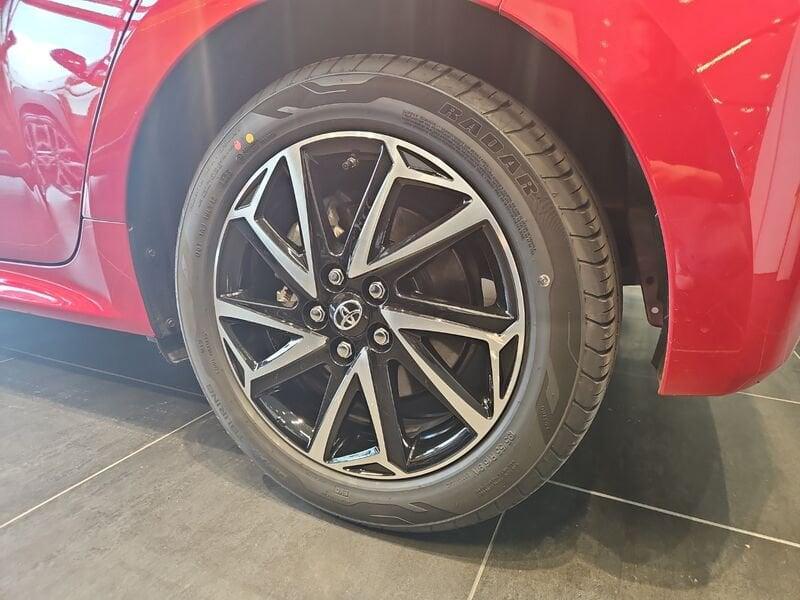 Toyota Yaris Hybrid Style MY22