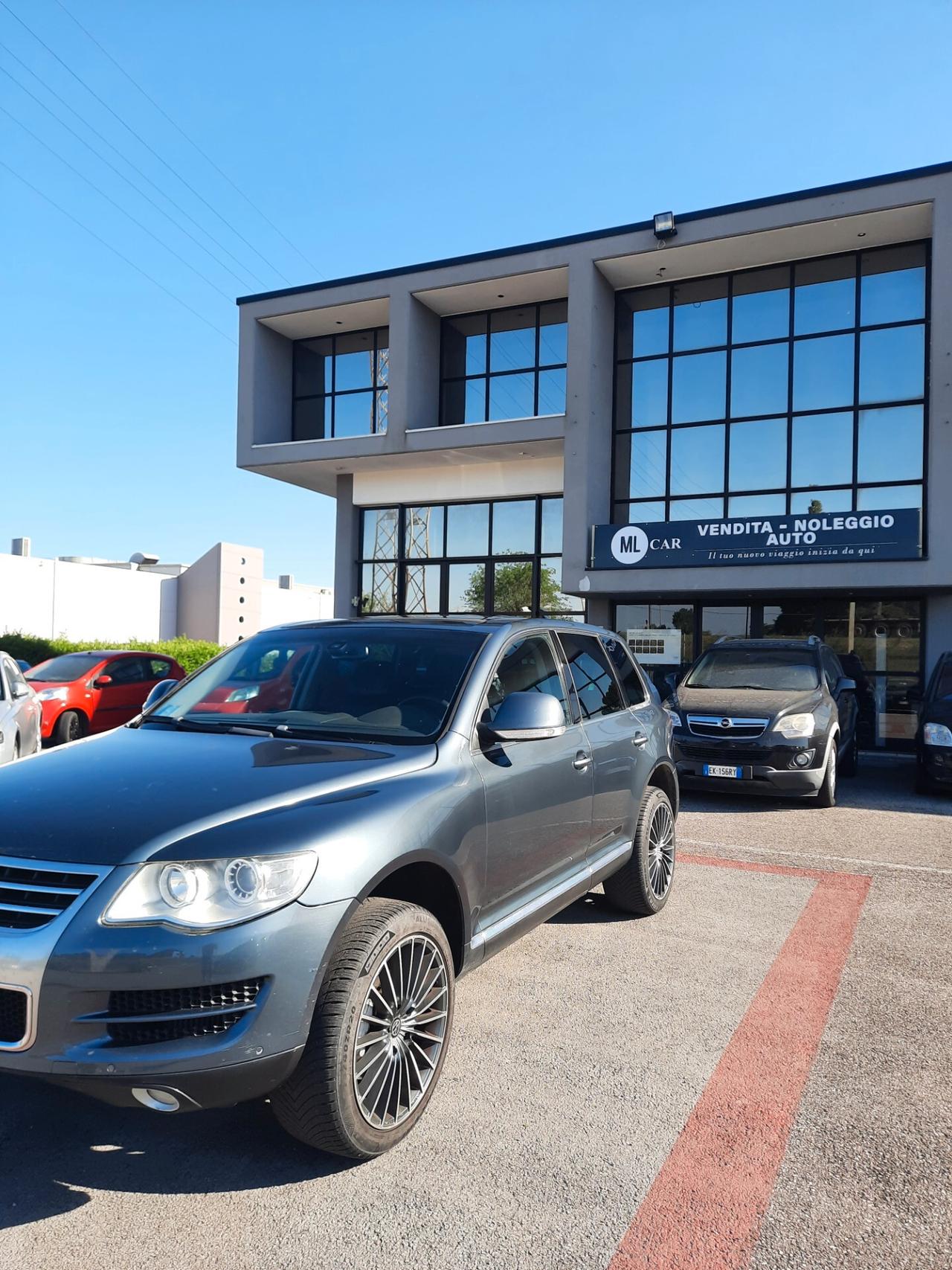 Volkswagen Touareg 3.0/240CV V6 TDI DPF Exclusive
