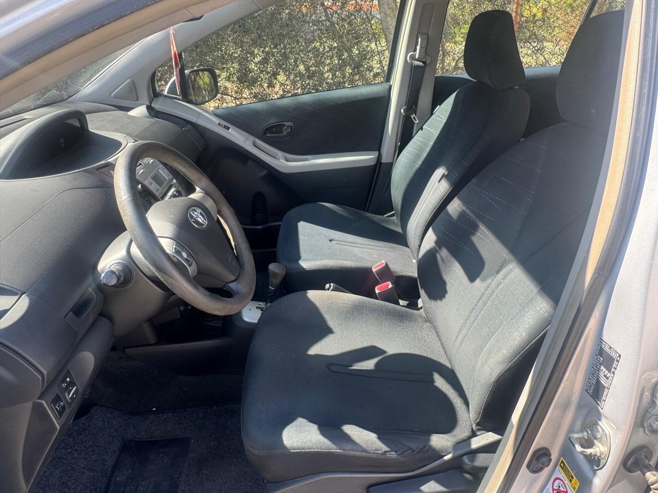 Toyota Yaris 1.3 5 porte automatica