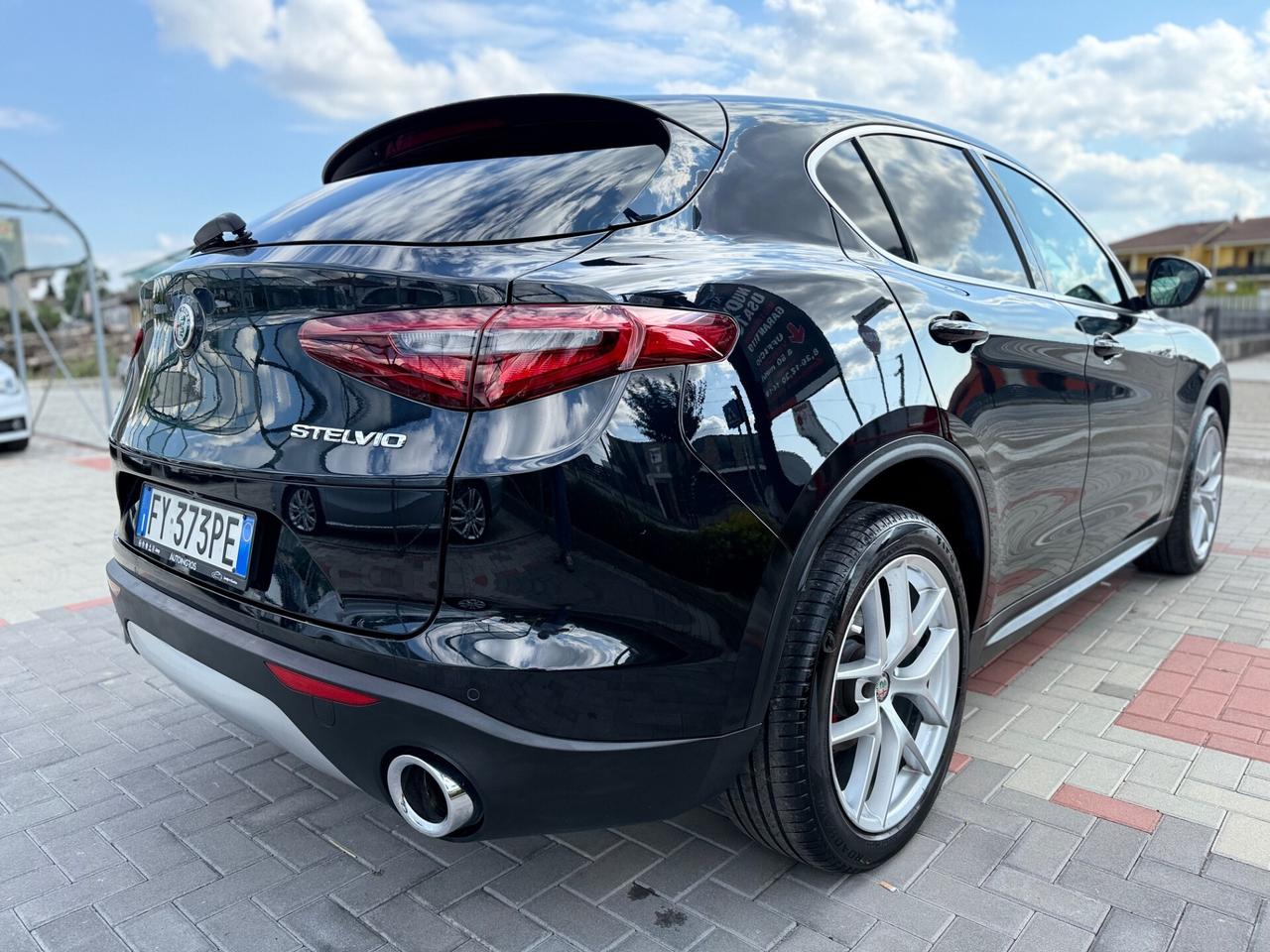 Alfa Romeo Stelvio 2.2 Turbodiesel 210 CV AT8 Q4 Executive