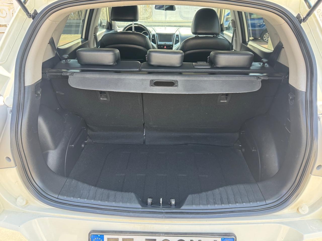 Ssangyong Tivoli 1.6 BENZINA 125CV 2016