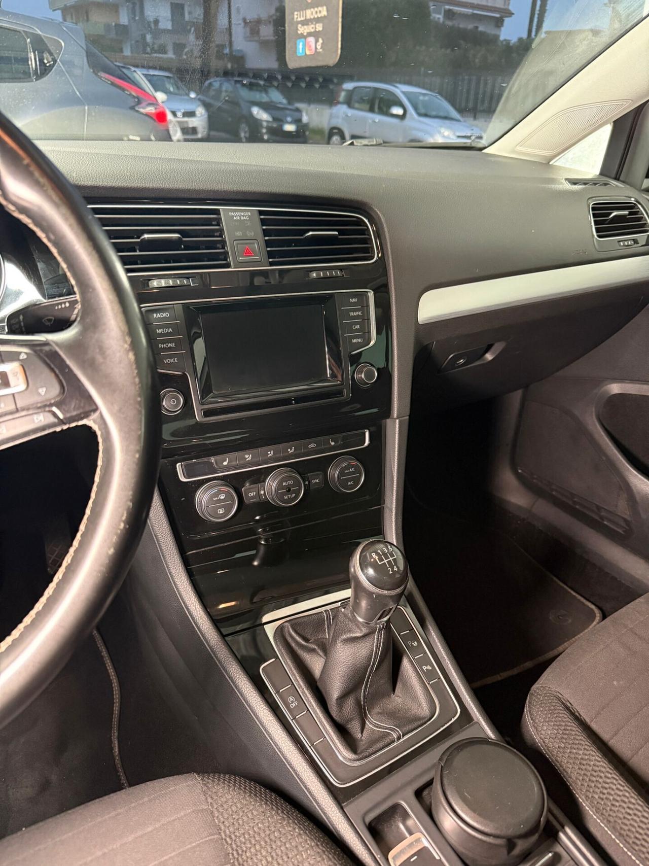 Volkswagen Golf 1.6 TDI 5p. Highline BlueMotion Technology