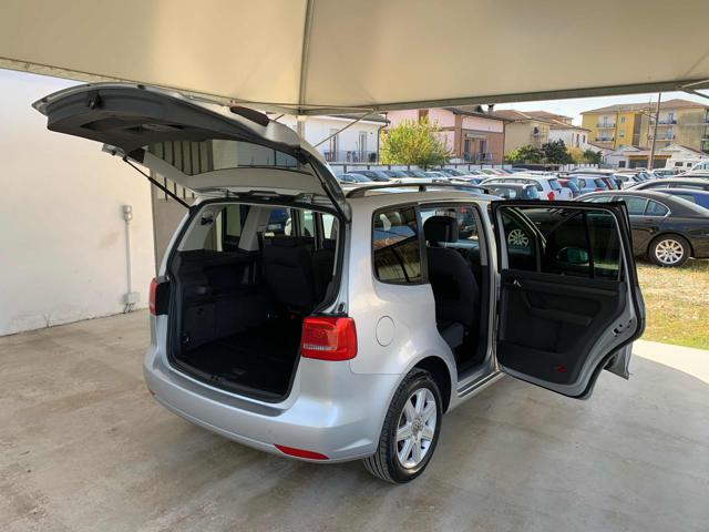 VOLKSWAGEN Touran Business 1.6 TDI DSG 7 POSTI OK NEOPATENTATI C.AUT