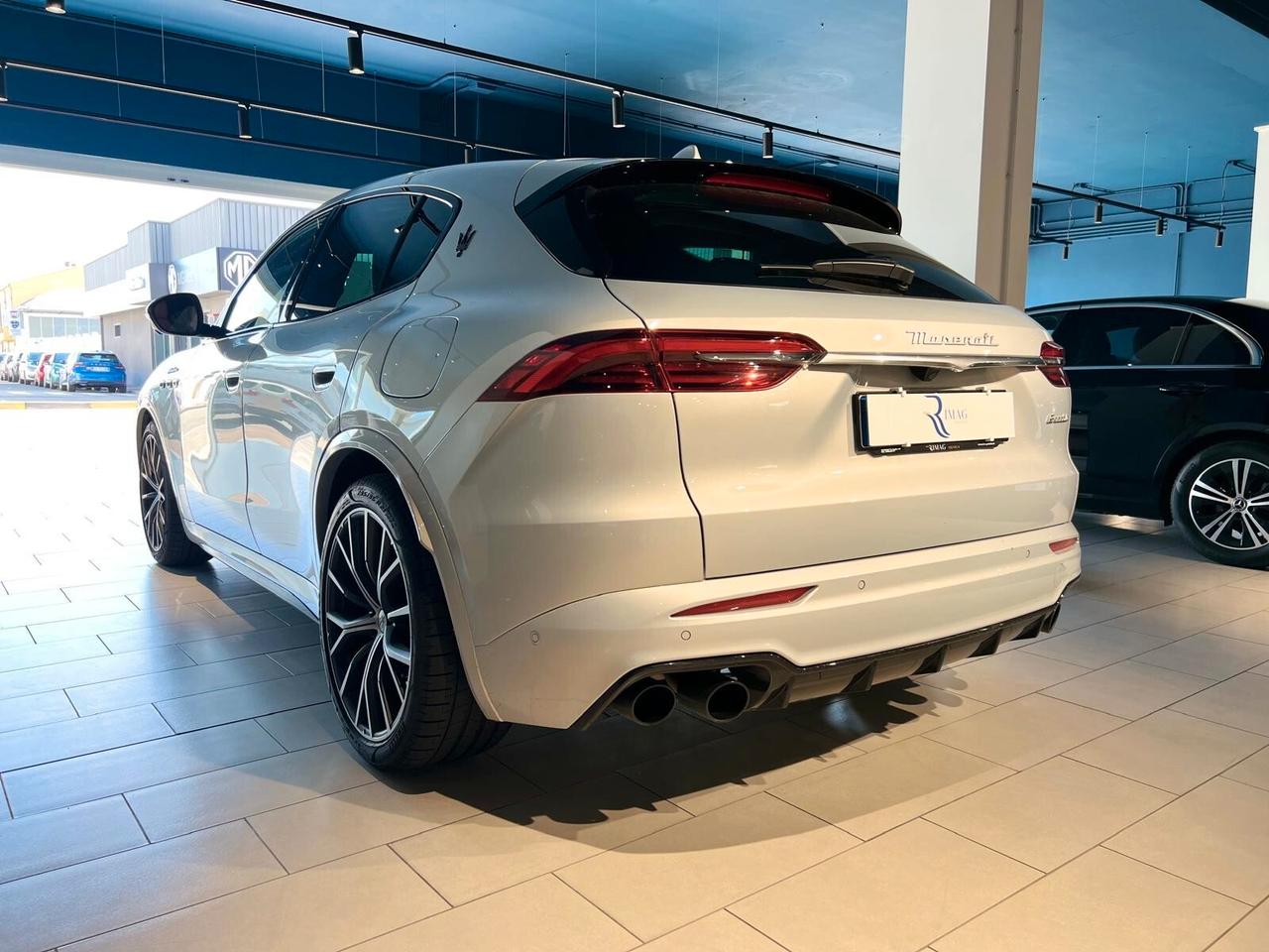 Maserati Grecale MHEV 330 CV AWD Modena
