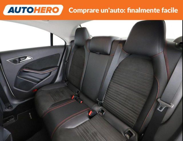 MERCEDES-BENZ CLA 200 d Automatic Premium