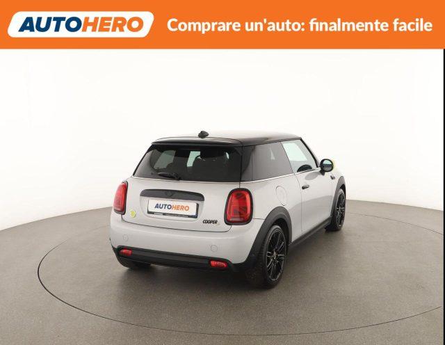 MINI Cooper SE L