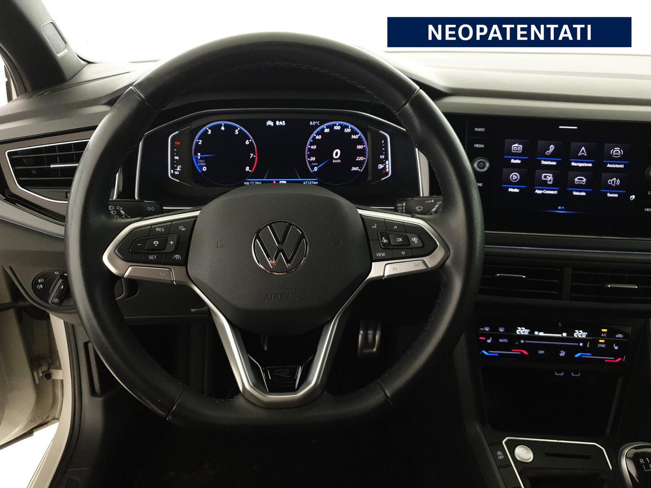 Volkswagen Taigo 1.0 tsi r-line 110cv