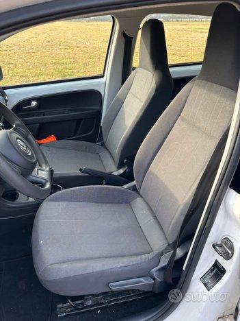 Volkswagen UP 5 PORTE BENZINA POCHISSIMI KM