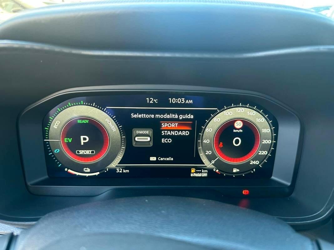 Nissan Juke 1.6 hev N-Connecta