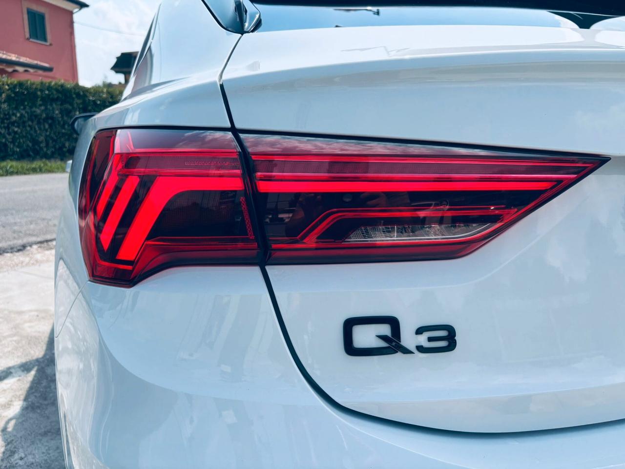 Audi Q3 SPB 35 TDI S line edition