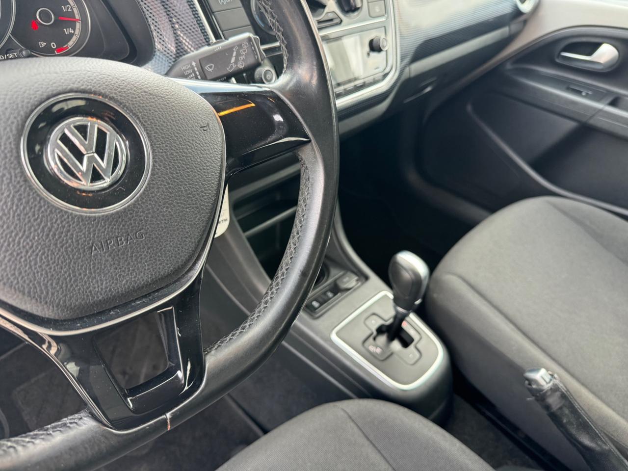 Volkswagen up! 1.0 75 CV 5p. high BlueMotion Technolog y ASG AUTOMATICA