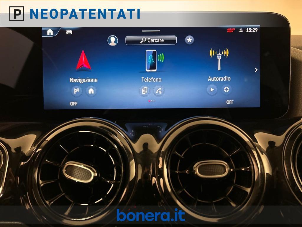 Mercedes GLA 180 180 D Advanced 8G-DCT