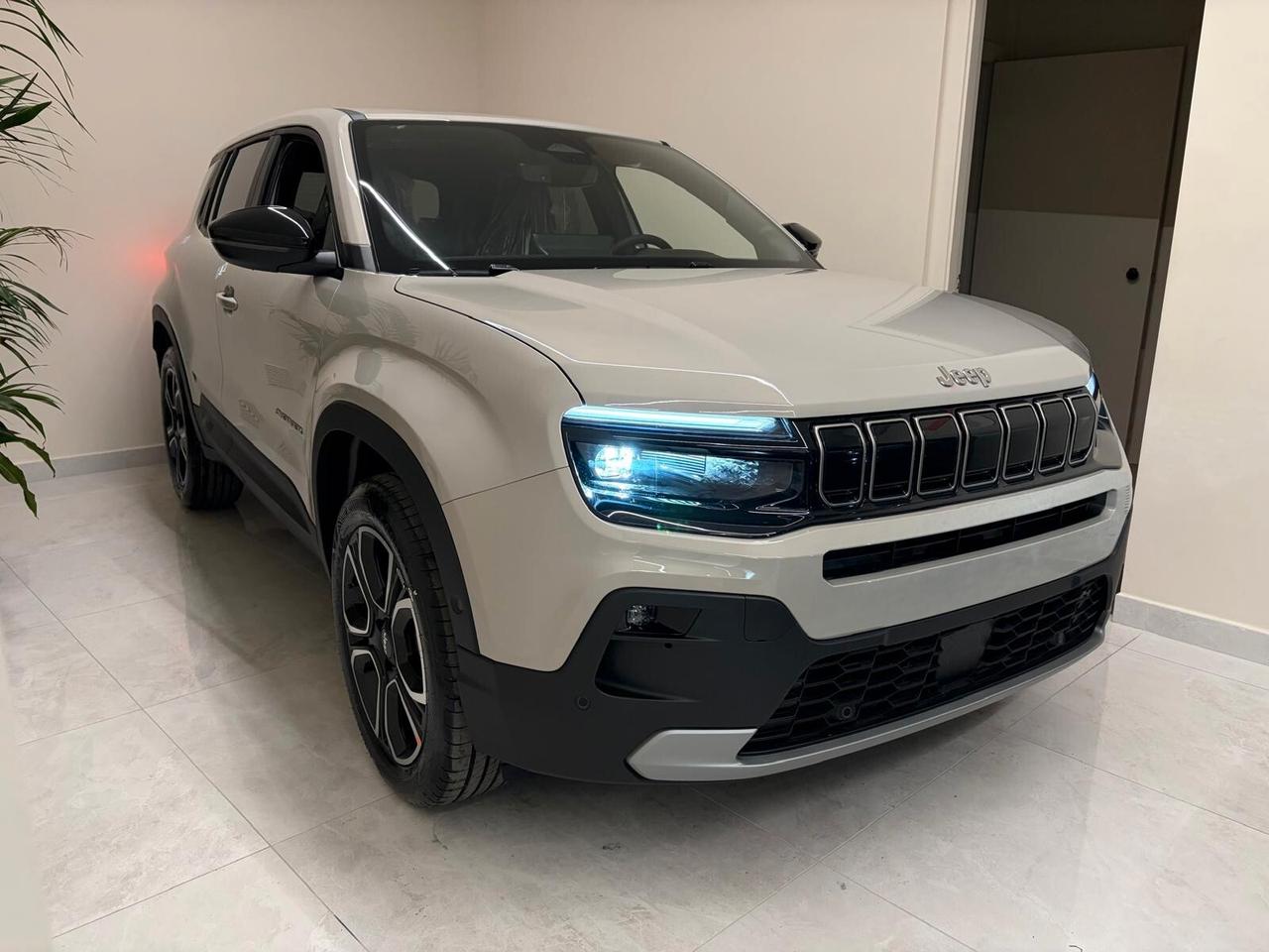 Jeep Avenger 1.2 Turbo 110 CV MHEV Summit