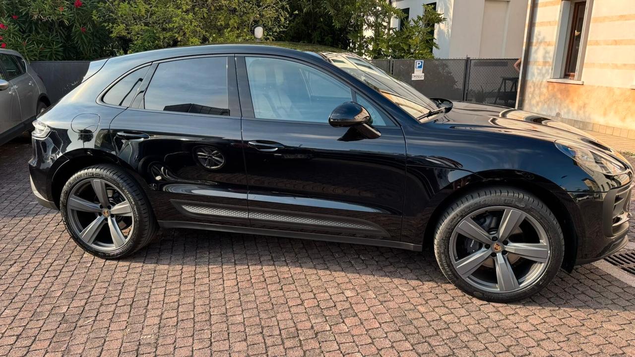 Porsche Macan 2.0 T