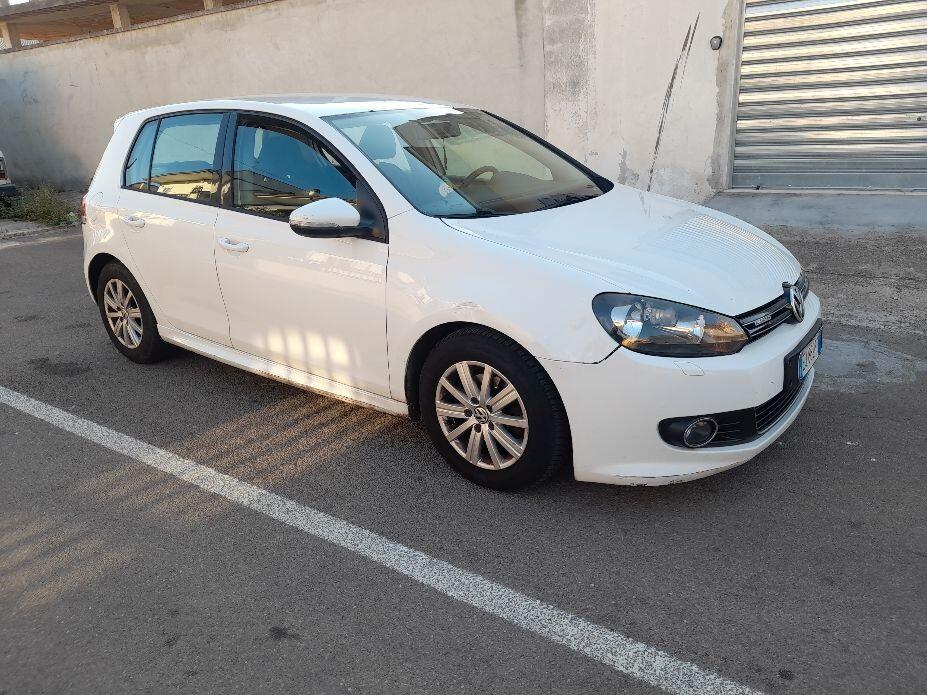 VW GOLF 1.6 TDI