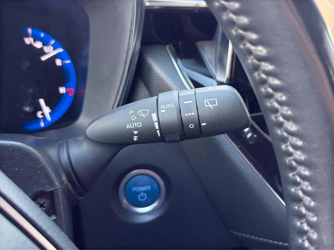 Toyota Corolla Corolla 1.8 hybrid Business Tech cvt