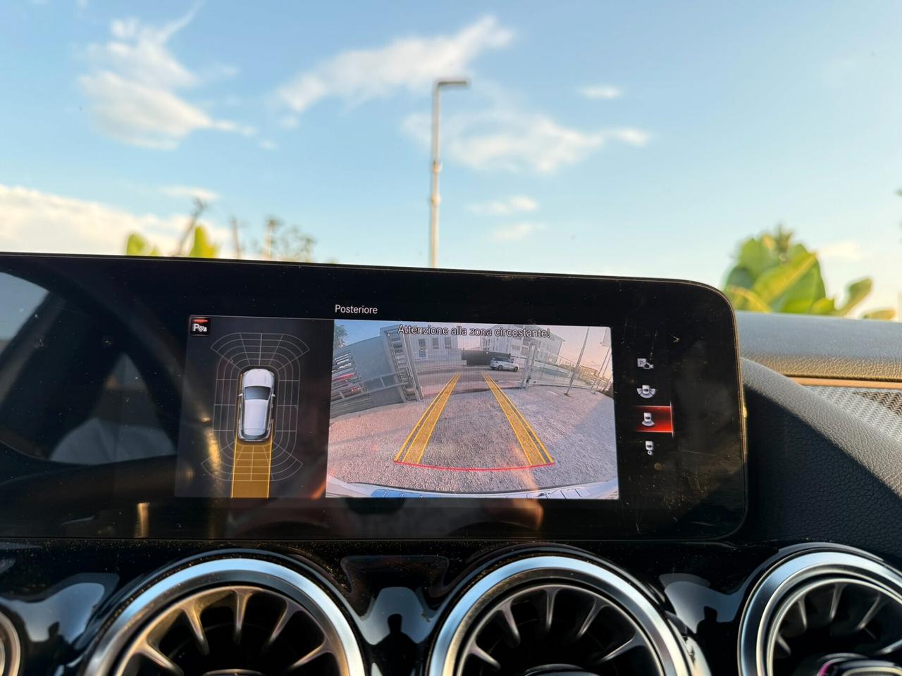 Mercedes-benz GLA 200 d 2.0 150 CV PREMIUM PLUS SEDILI ELETTRICI IVA ESPOSTA