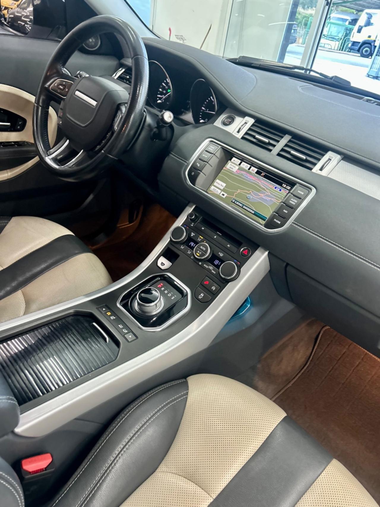 Range Evoque 2.2 190 cv Edition R Dynamic FINANZIABILE