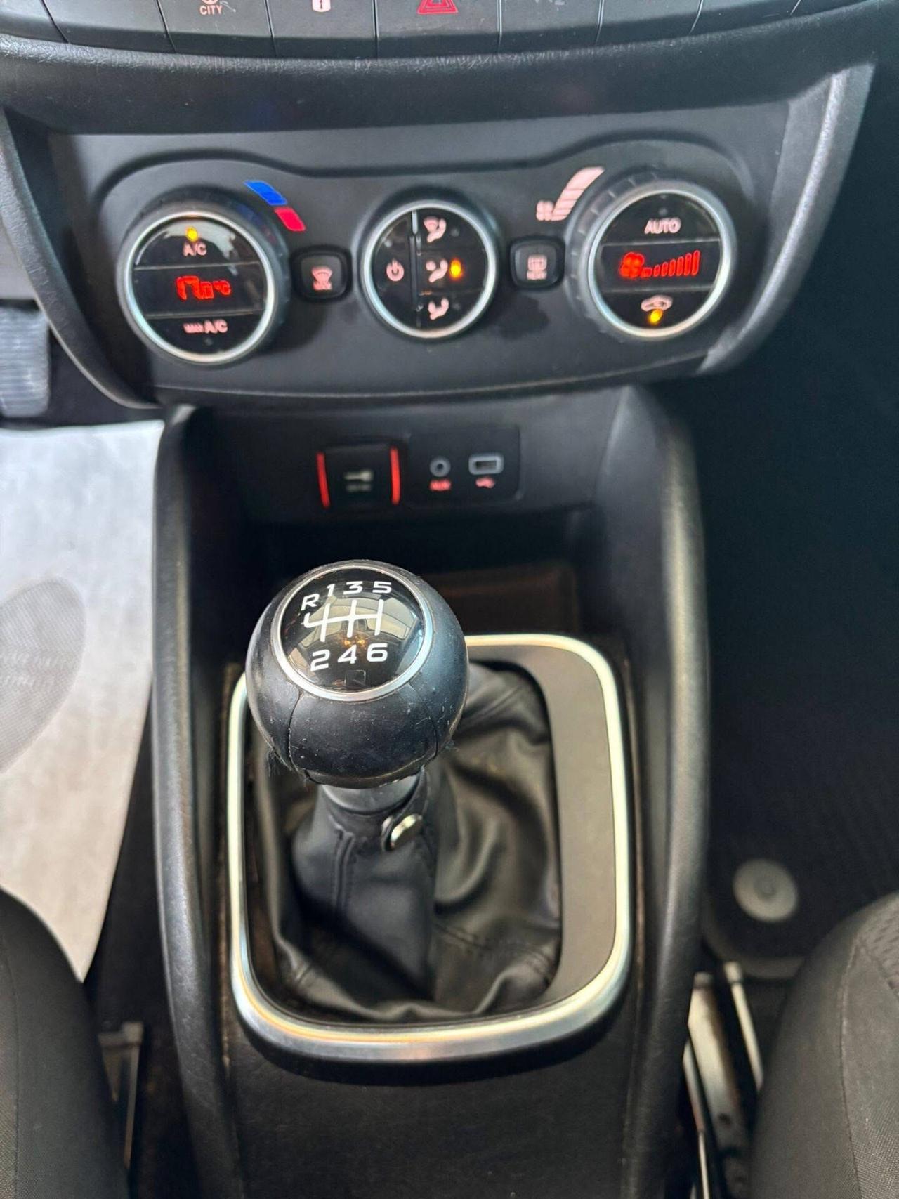 Fiat Tipo 1.6 Mjt S&S SW ''\\