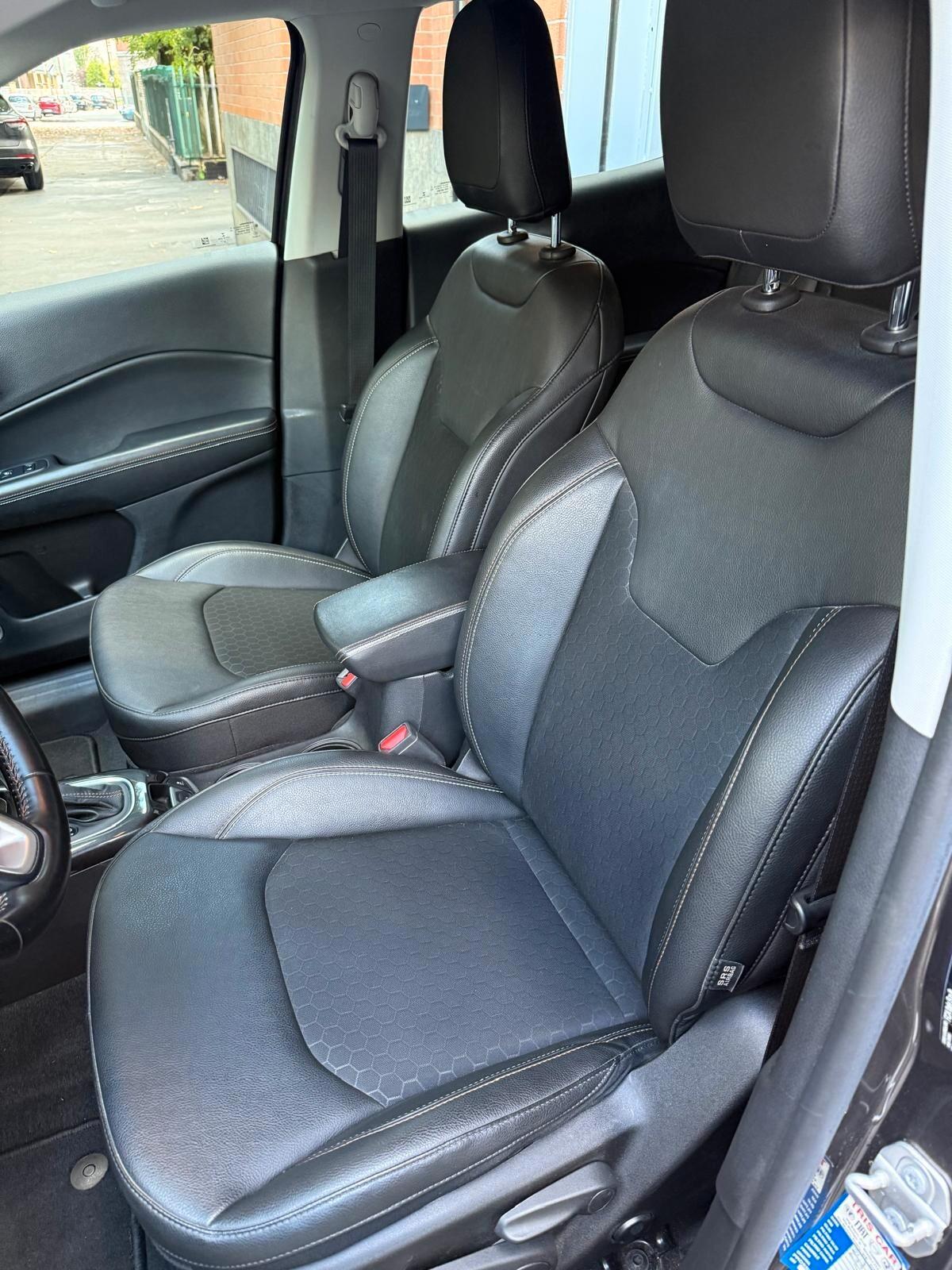 Jeep Compass 1.3 Turbo T4 190 CV PHEV AT6 4xe Business