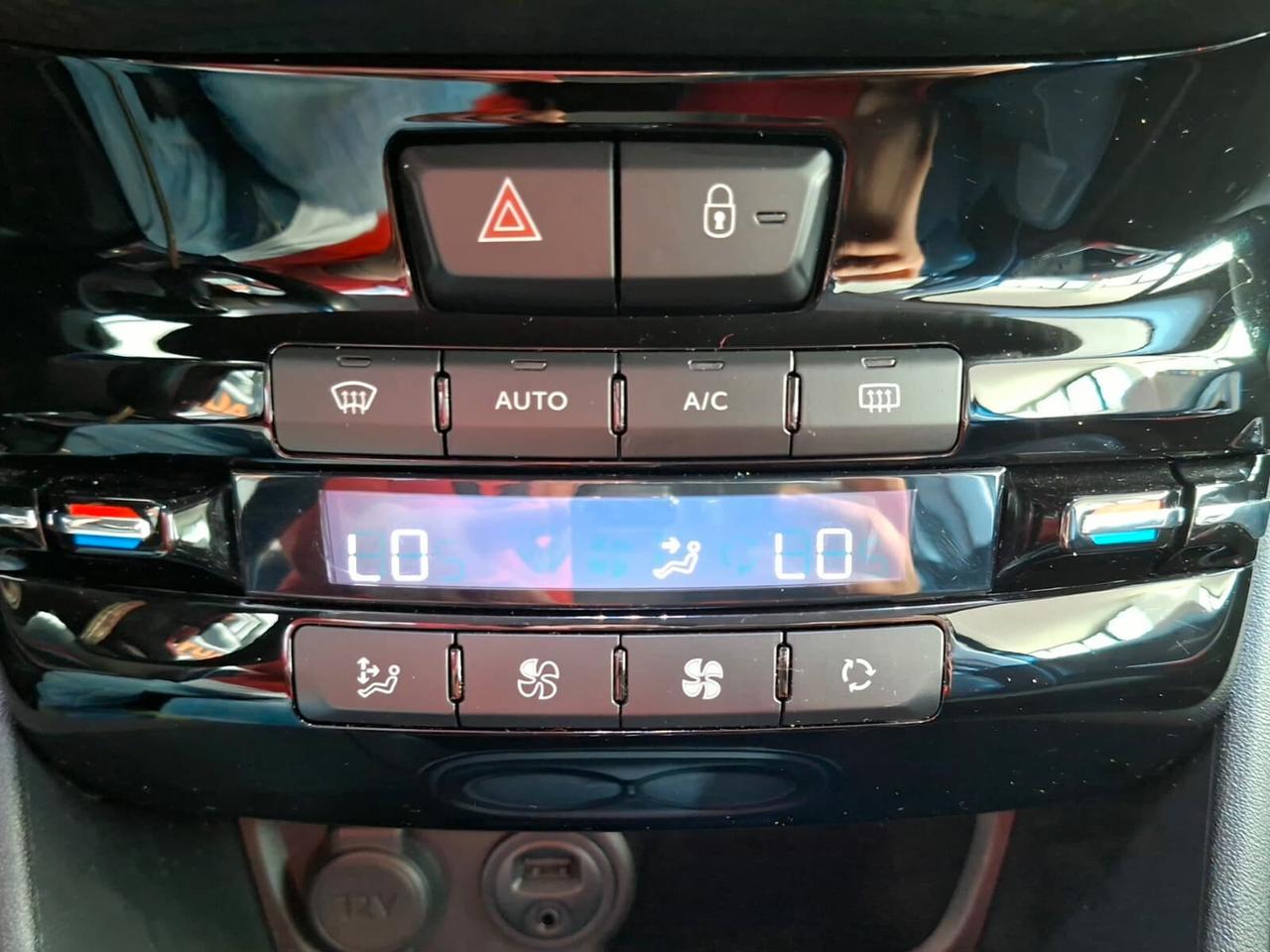 2015 Peugeot 2008 1.6 BlueHDi 100cv Black Matt