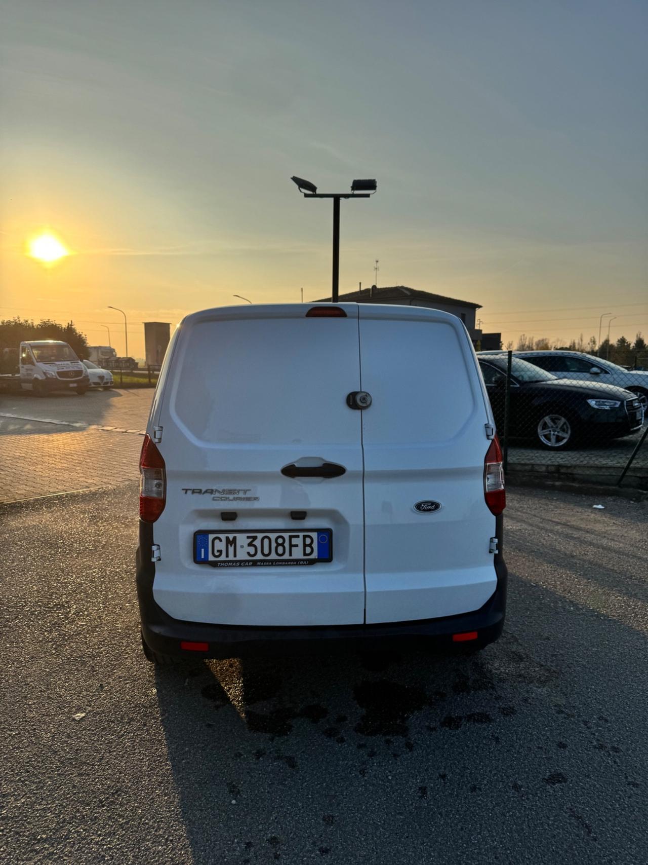 Ford Transit Courier 1.5 TDCi 75CV Van Trend