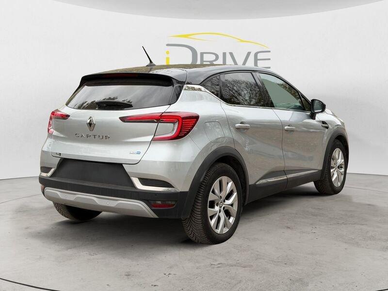 Renault Captur Captur 1.6 E-Tech full hybrid Evolution 145cv auto