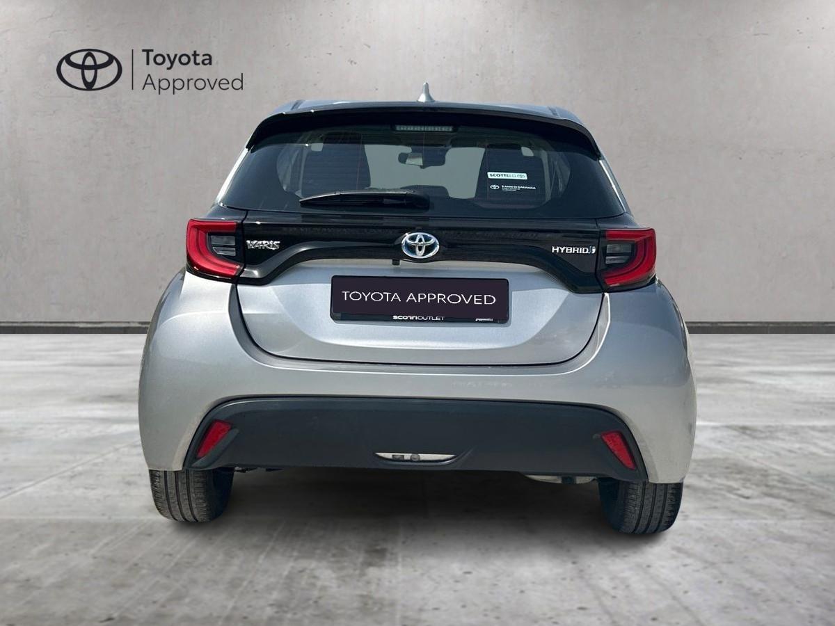 TOYOTA Yaris 4ª serie - Yaris 1.5 Hybrid 5 porte Trend