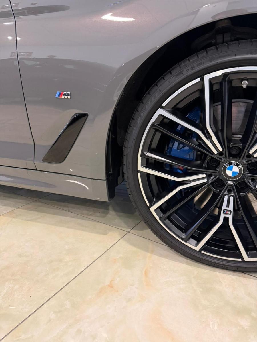 BMW - Serie 5 Touring - 530d xDrive Msport