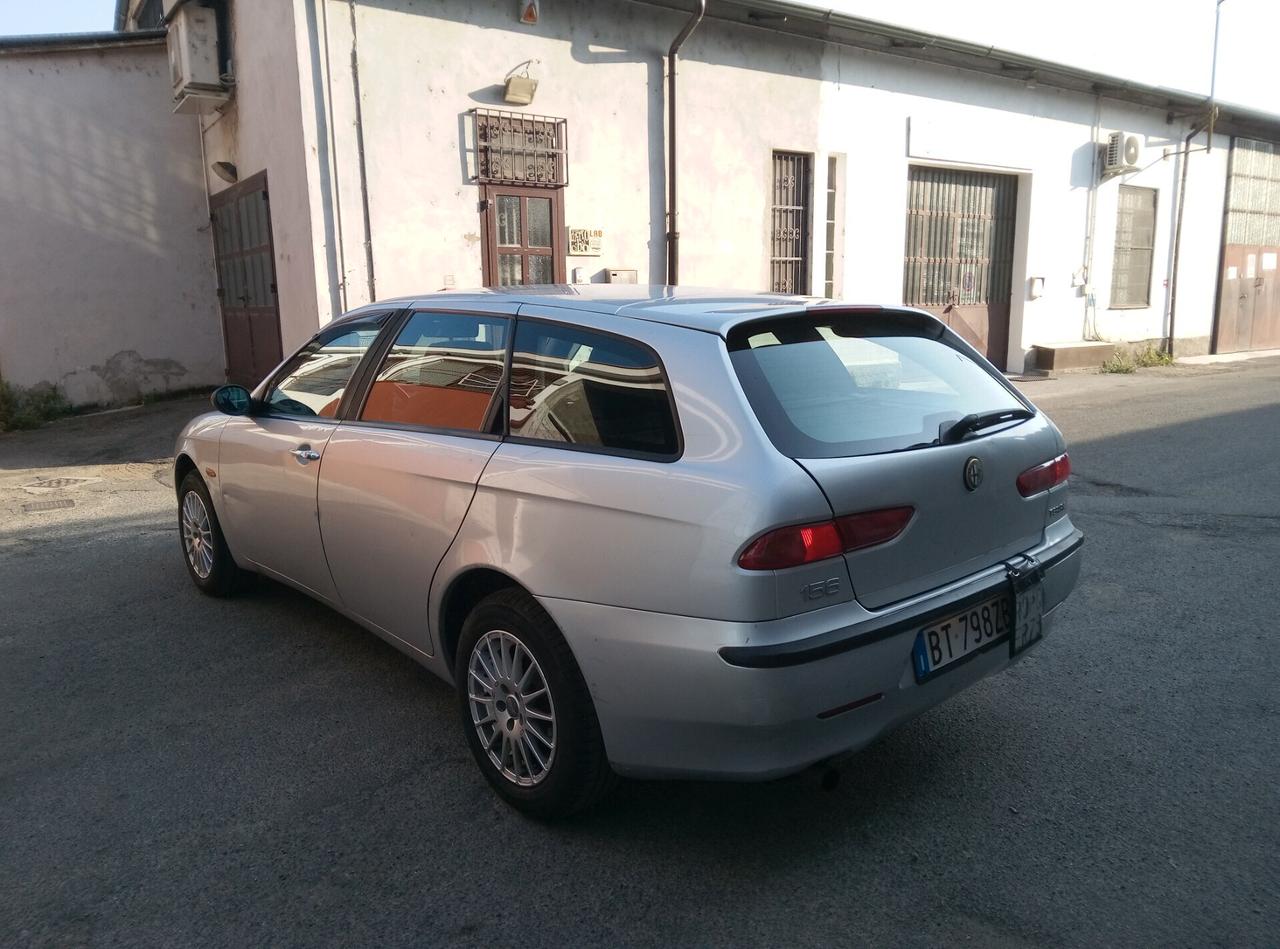 Alfa Romeo 156 1.6i 16V Twin Spark cat Sportwagon Progression