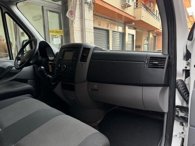 Volkswagen Crafter 2.0 TDI 163 CV in Garanzia