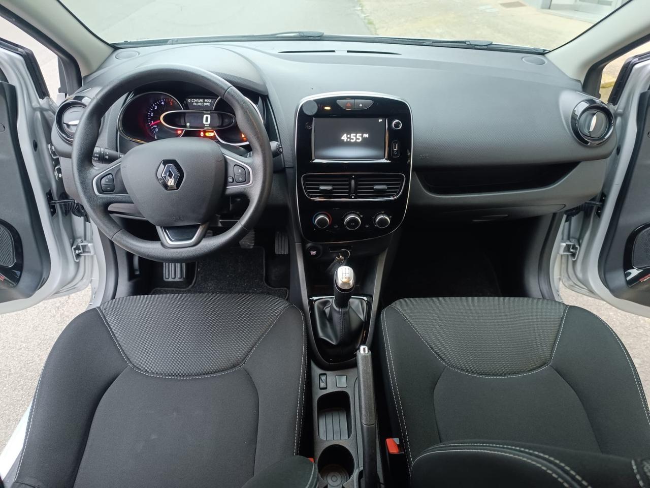 Renault Clio dCi 8V 75 CV 5 porte Moschino Intens