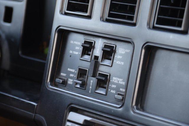 CHEVROLET Corvette C4 5.7 V8 Convertible (EU)