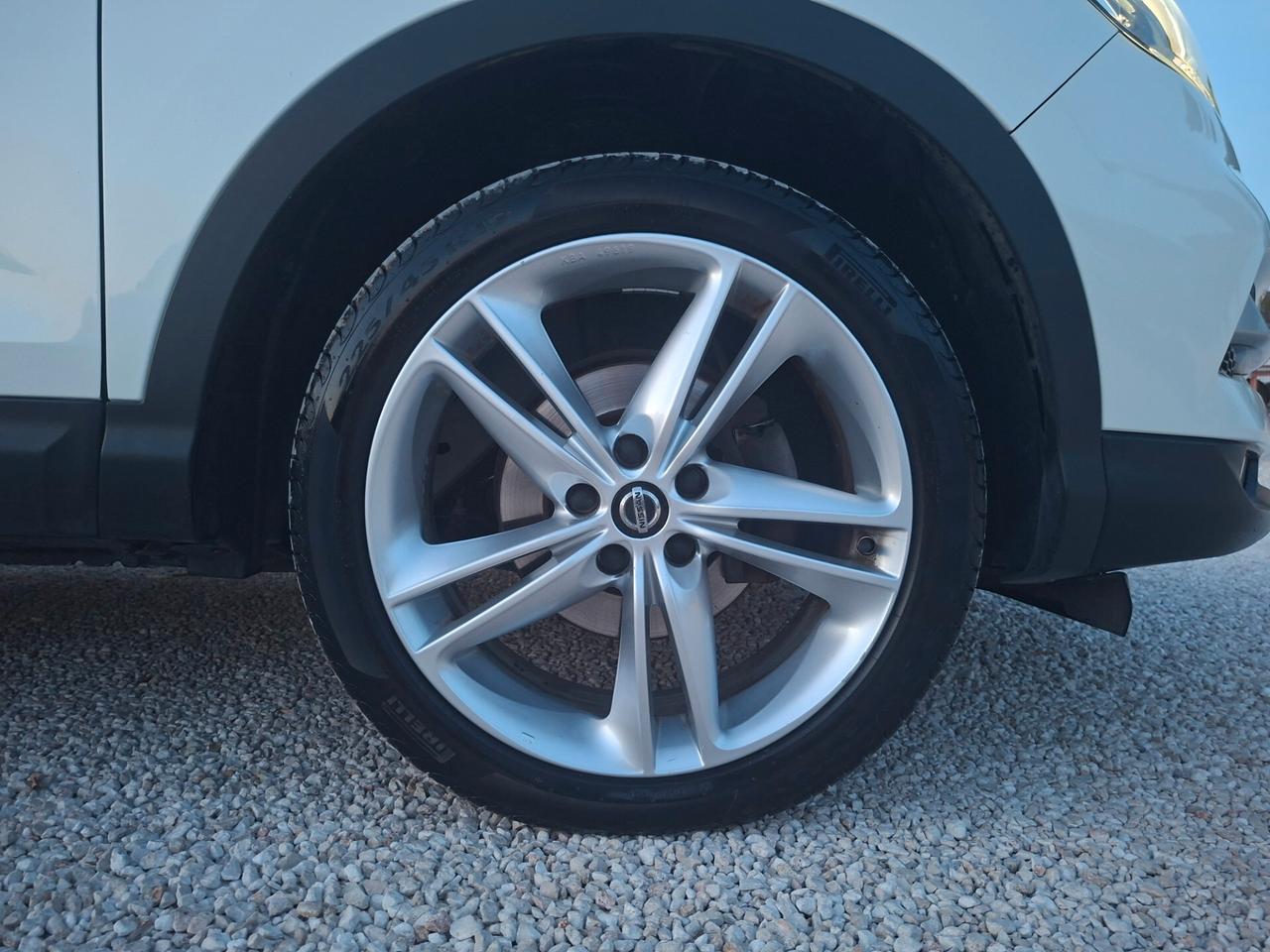 Qashqai 1.7 dCi 150cv-N-Connecta *TETTO-LED-Cam360°