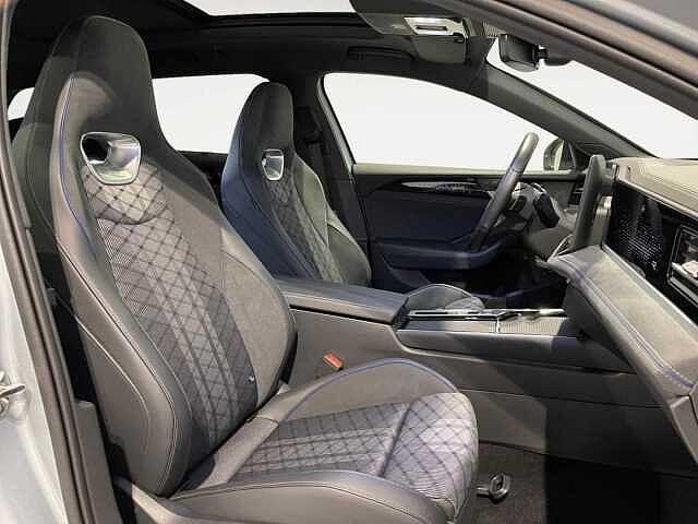 Volkswagen Passat Variant 8ª serie 2.0TDI 150CV DSG R-LINE - IVA ESPOSTA