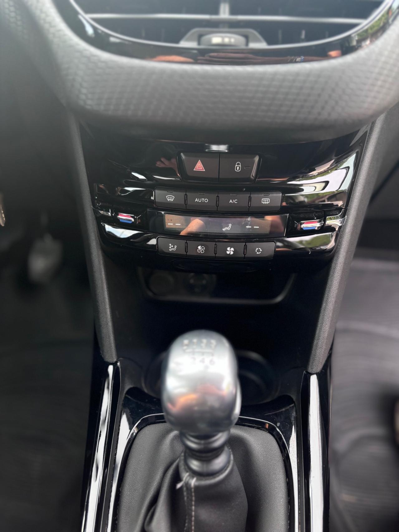 Peugeot 2008 BlueHDi 120 CV S&S ALLURE