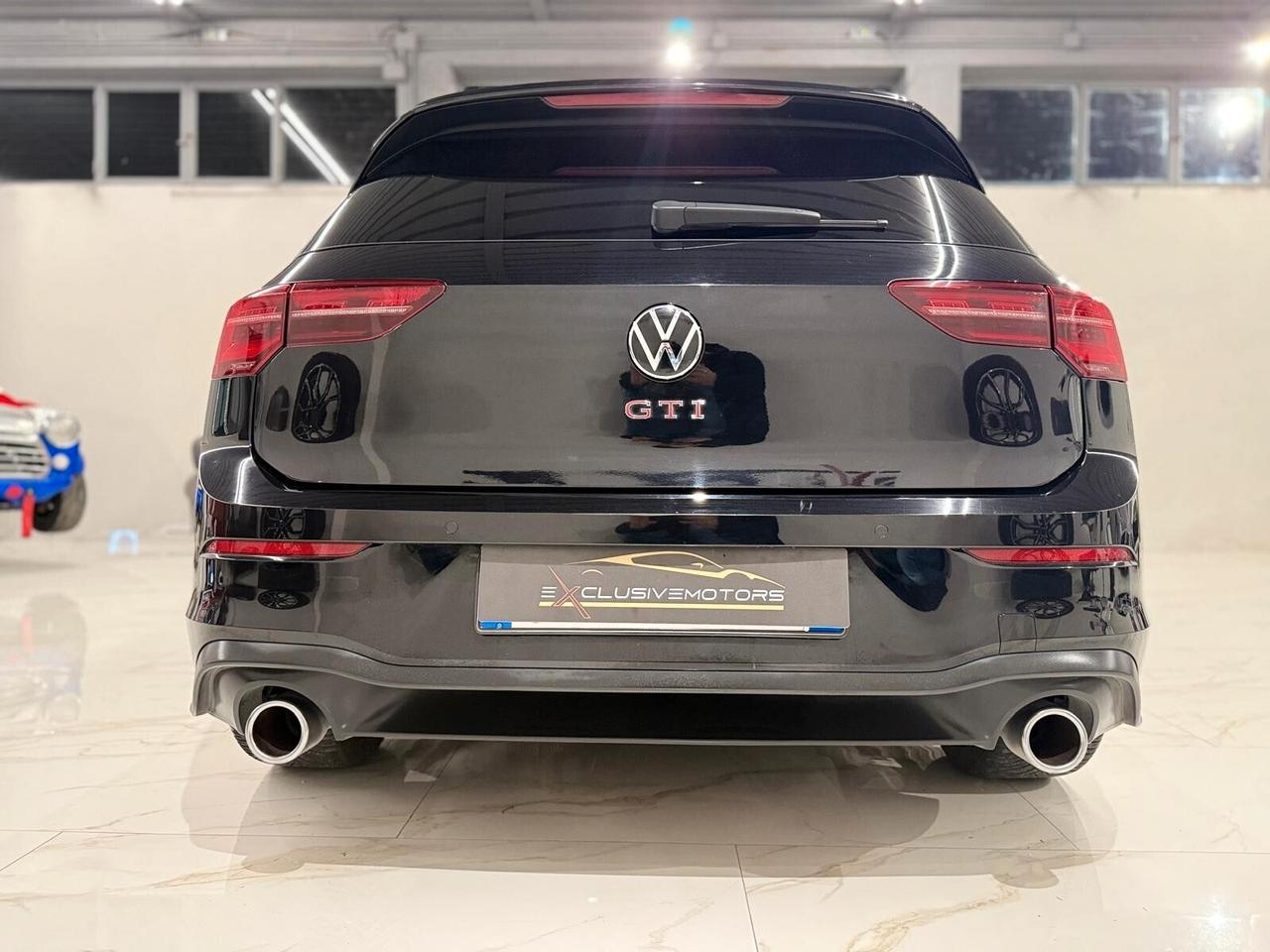 Volkswagen Golf GTI 2.0 TSI