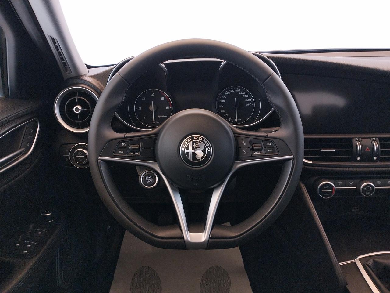 ALFA ROMEO GIULIA 2.2 t Super 180cv - IVA ESPOSTA