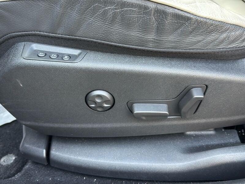 DS DS 7 DS7 Crossback 1.6 e-tense phev Business 4x4 auto