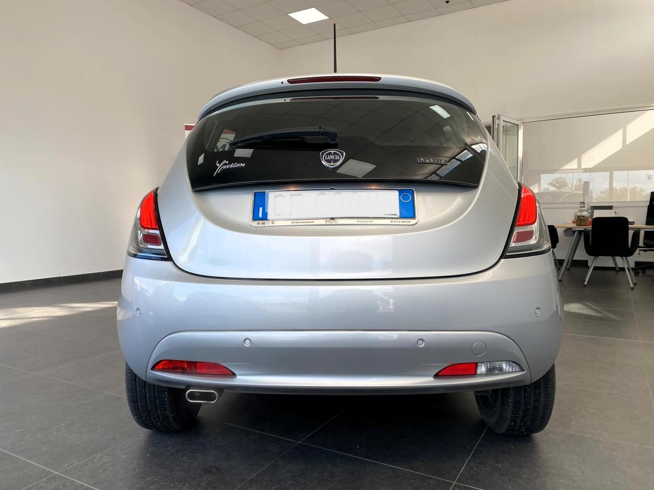 Lancia Ypsilon 1.0 FireFly 5 porte S&S Hybrid Ecochic Gold