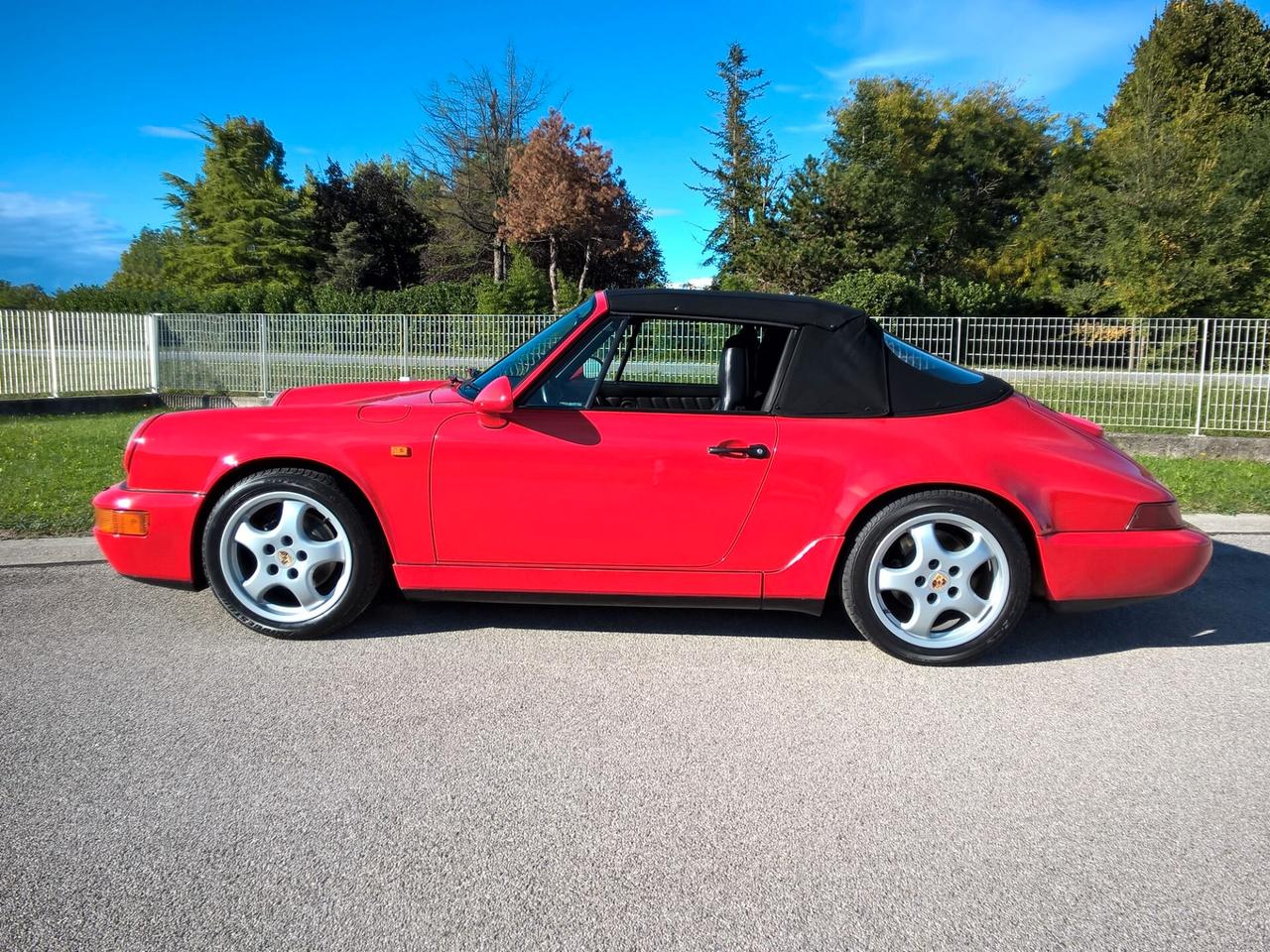 Porsche 911 964 Carrera 2 Cabriolet