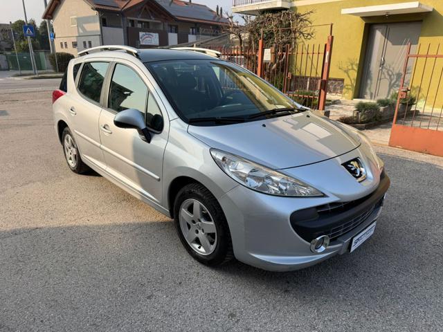 PEUGEOT 207 1.4 VTi 114000 km